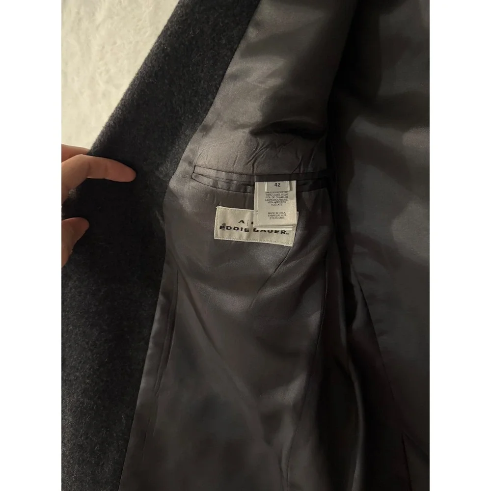 AKA Eddie Bauer Mens 42 Blazer Charcoal Grey 100% Camel Hair Sport Coat USA Made